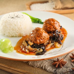 紅燒獅子頭240g蓋澆飯料理包OEM代加工