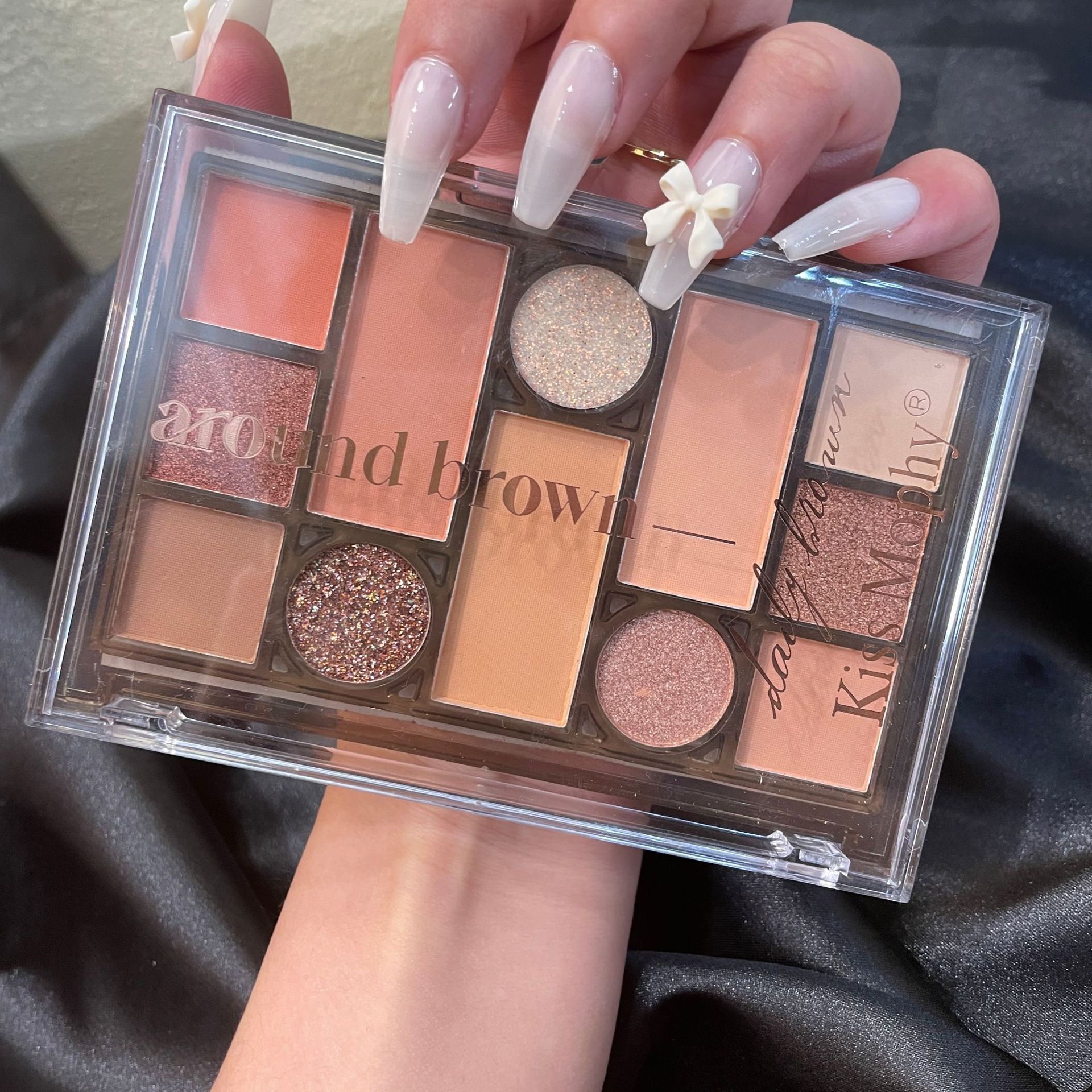 義烏市嘉璐化妝品有限公司